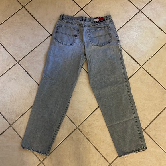 Tommy Hilfiger Jeans - Picture 1 of 3